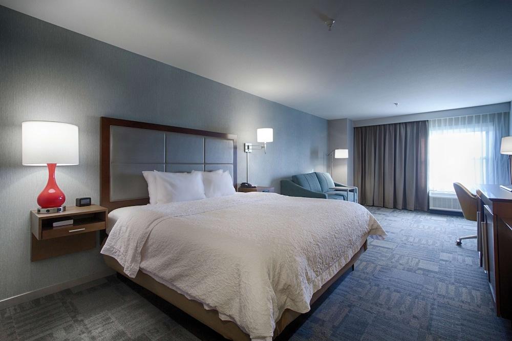 Hampton Inn Salina Exteriör bild